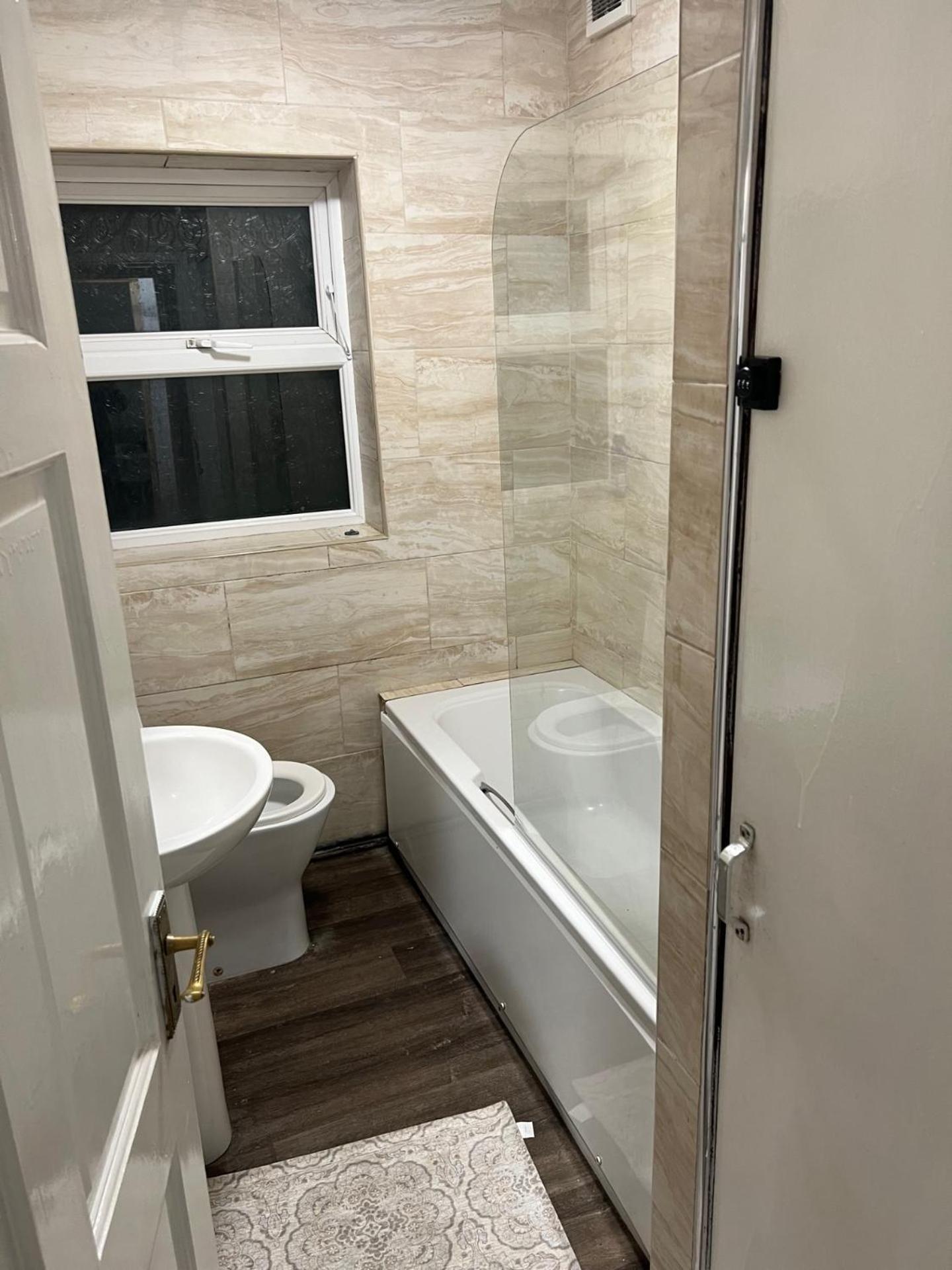 New Flat, Own Bathroom, Sitting Room & Large Bedroom - Walsall Bescot Bagian luar foto